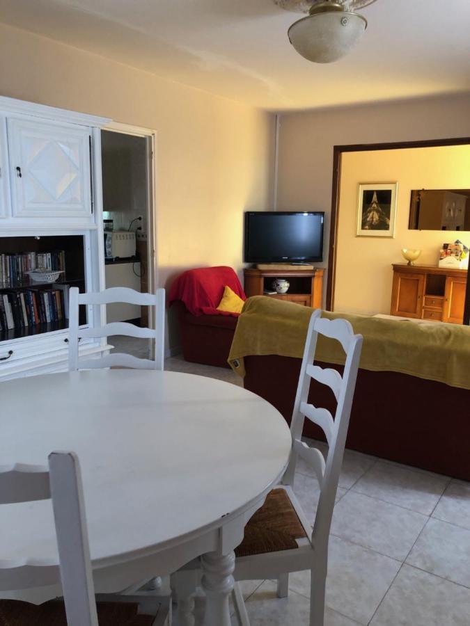 La Cabanes Senouillac Luaran gambar